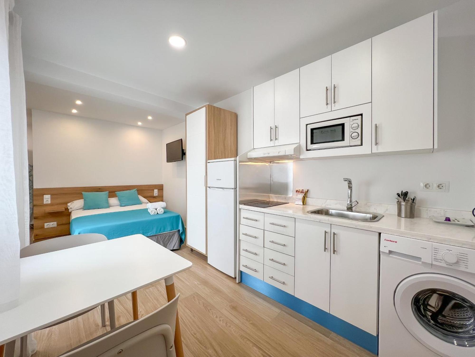 Sunsands Studio 1ºb Playa76 Carihuela 토레몰리노스 외부 사진